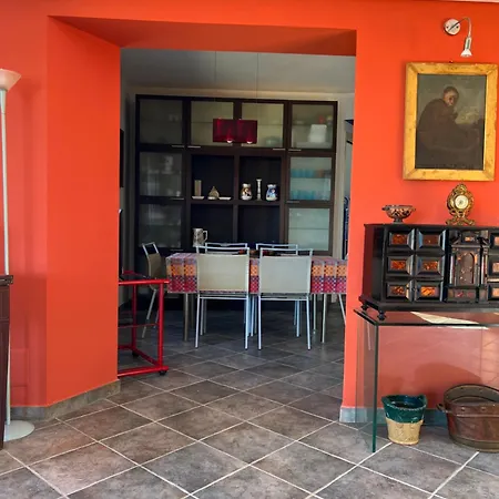 Saracena Villa *